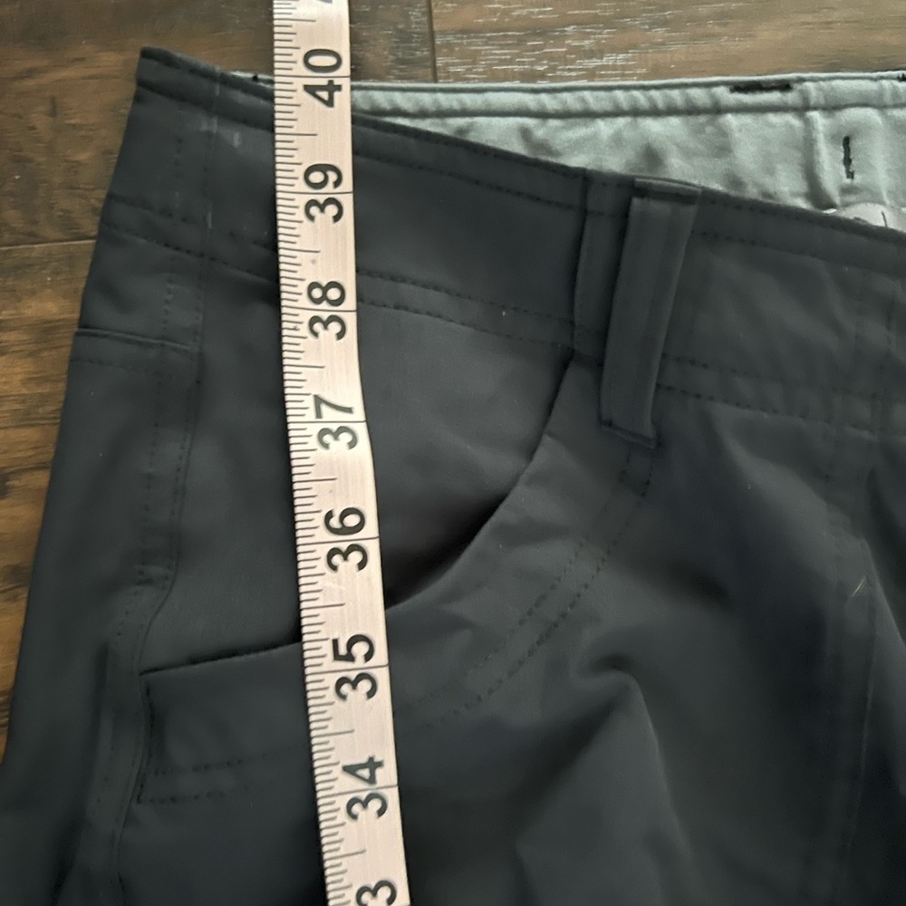 REI | NWOT | Black Hiking Pants| Size 2| Outdoors | Sporty - Picture 11 of 11